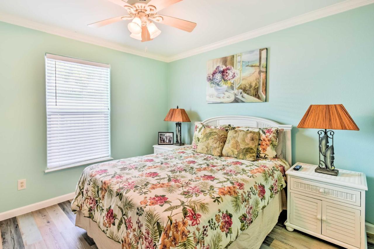 Port Aransas Condo With Pool Access - Walk To Beach! 외부 사진