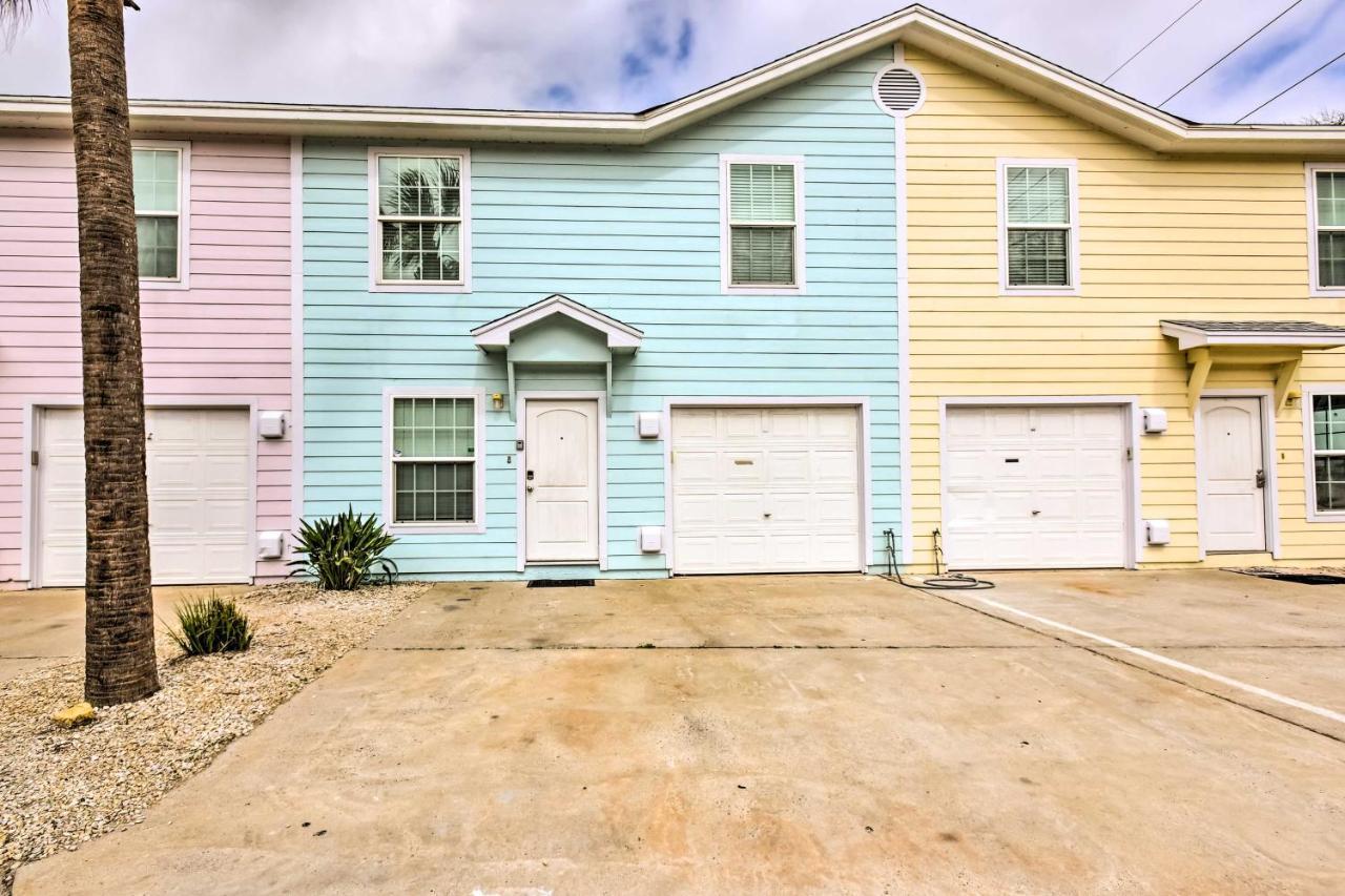 Port Aransas Condo With Pool Access - Walk To Beach! 외부 사진